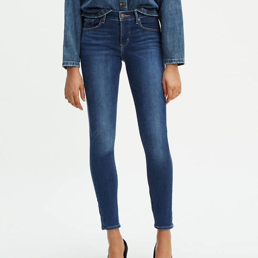 Levi's Premium Curvy Skinny Jeans